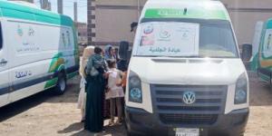 «صحة قنا»: قافلة طبية مجانية بقرية أبو مناع قبلي