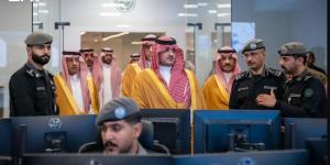 عبدالعزيز بن سعود يدشّن المركز الرقمي للعمليات الأمنية بمقر وزارة الداخلية في جدة