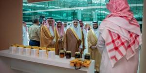 نائب وزير البيئة: المملكة تقود تحولًا في قطاع النحل بإنتاج 7,786 طنًا من العسل الطبيعي