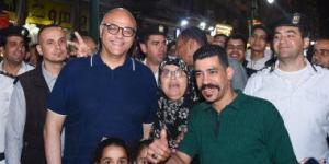 محافظ الإسكندرية يتابع الخدمات بحي المنتزه ثان ويستمع للمواطنين.. صور