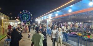 زحام بمصيف بلطيم والملاهى في اليوم الرابع لعيد الأضحى.. صور