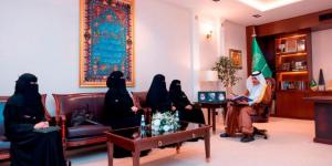 محافظ حفر الباطن يستقبل رئيس وأعضاء جمعية درة النسائية