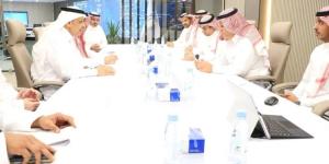 رئيس الهيئة العامة للأمن الغذائي يجتمع مع نائب وزير النقل والخدمات اللوجستية
