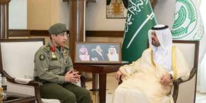 نائب أمير منطقة مكة يستقبل المدير العام للجوازات