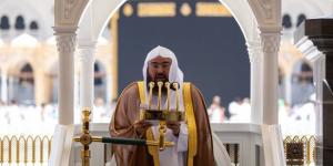 إمام وخطيب المسجد الحرام يوصي بتقوى الله فهي أقوى ظهير