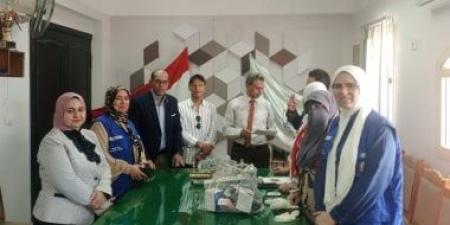 الكشف على العاملين بتعليم كفر الشيخ ووكيل الوزارة يشيد بـ"100 مليون صحة".. صور