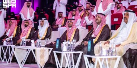 نائب أمير حائل يرعى حفل تدشين الهوية البصرية الجديدة لغرفة حائل ويطلق إستراتيجيتها