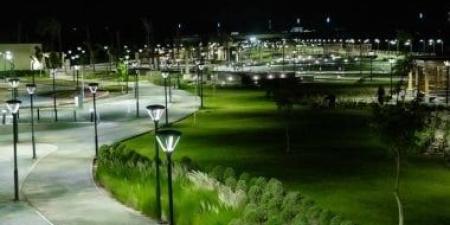 الكورنيش مقصد أبناء قنا فى عيد الأضحى.. صور