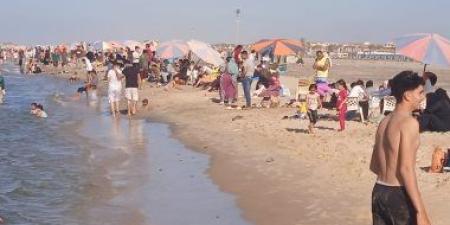 إقبال كبير على مصيف بلطيم في ثالث أيام عيد الأضحى.. صور