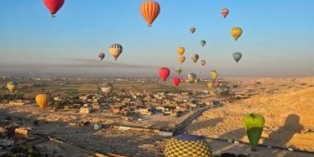 إلغاء تحليق رحلات البالون الطائر في سماء الأقصر لسوء الأحوال الجوية