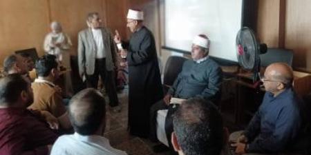 رئيس منطقة الإسماعيلية الأزهرية يتابع استعدادات امتحانات الثانوية