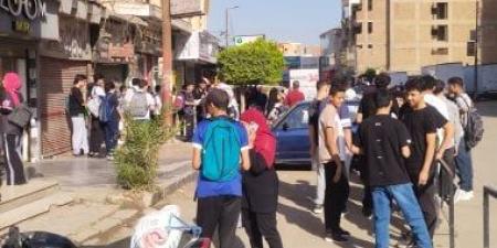 طلاب الشهادة الإعدادية بالقليوبية يبدأون امتحانات نهاية العام.. فيديو