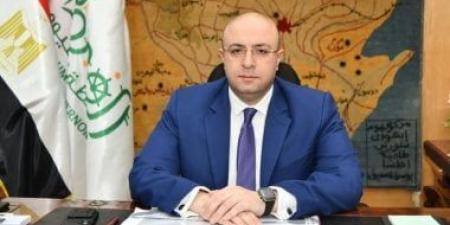 محافظ الفيوم يحيل مسئولين بالإدارات الهندسية وتراخيص البناء للنيابة