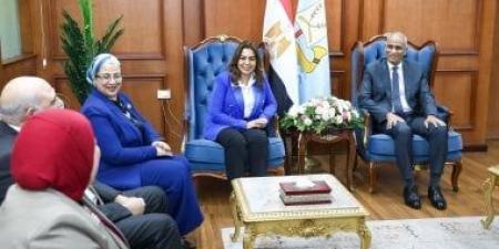 وزيرة البيئة ورئيس القومي للمرأة تبحثان مع محافظ كفر الشيخ ملفات تنموية