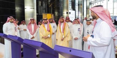 5 أجنحة متنوعة بالمعرض المتنقل للأمن السيبراني