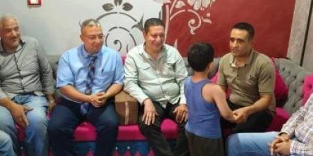 بعد إصابته بعقر كلب ضال.. محافظ الشرقية يوجه برعاية طفل الإبراهيمية