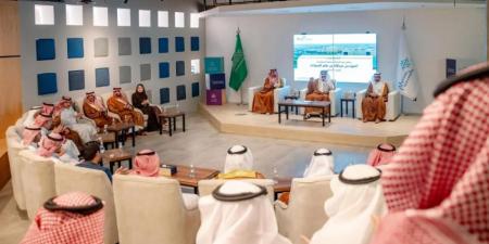 وزير الاتصالات يزور مركز كود في جامعة القصيم ويطّلع على منظومة الابتكار وريادة الأعمال بالجامعة