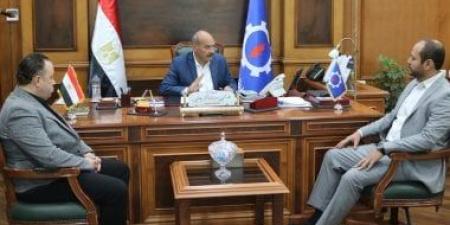 محافظ السويس: حسن المعاملة والخدمة الجيدة يعسكان نجاح التأمين الصحي الشامل