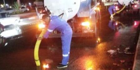 مياه القناة ترفع تجمعات المياه وتعيد الحركة بشارع شبين الكوم بالإسماعيلية