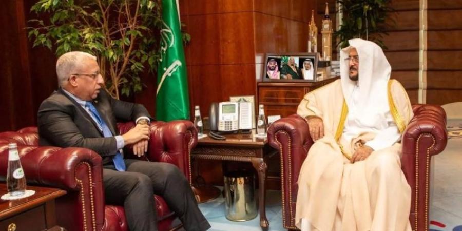 آل الشيخ يبحث مع سفير موريتانيا أوجه التعاون