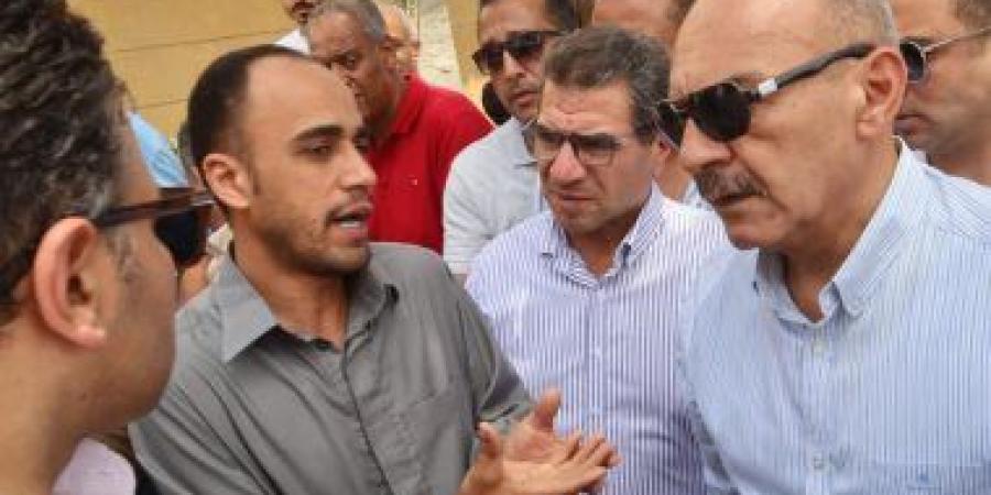 محافظ السويس يوافق على إنشاء محطة صرف ومركز شباب لأهالي الكيلو 46 بحى الجناين