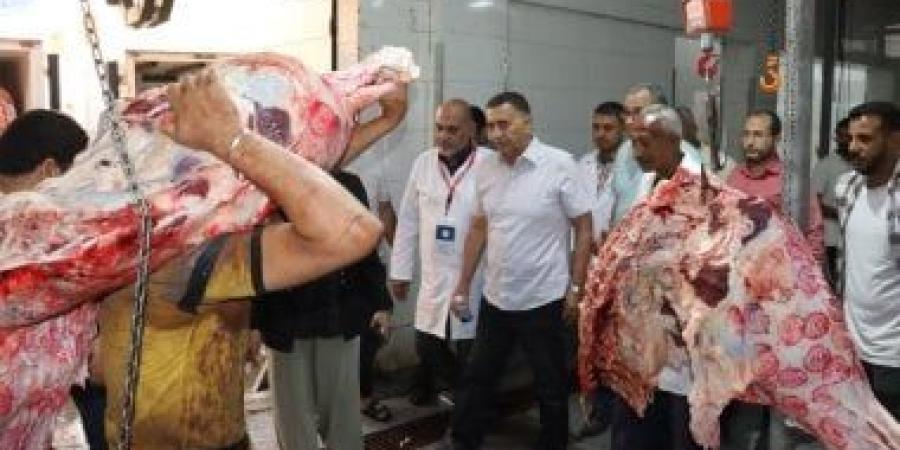 محافظ القليوبية يتفقد مجزر حي غرب شبرا الخيمة استعدادا لاستقبال عيد الأضحى