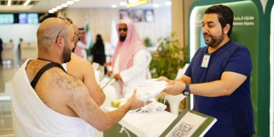 تجمع الأحساء الصحي يفعل برنامجًا توعويًا ميدانيًا لحجاج الداخل