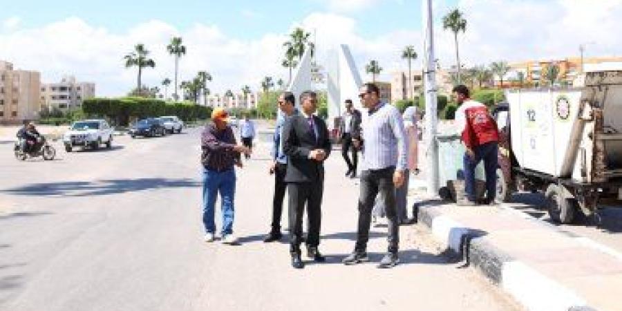 نائب محافظ الدقهلية يتفقد استعدادات مدينة جمصة لاستقبال عيد الأضحى