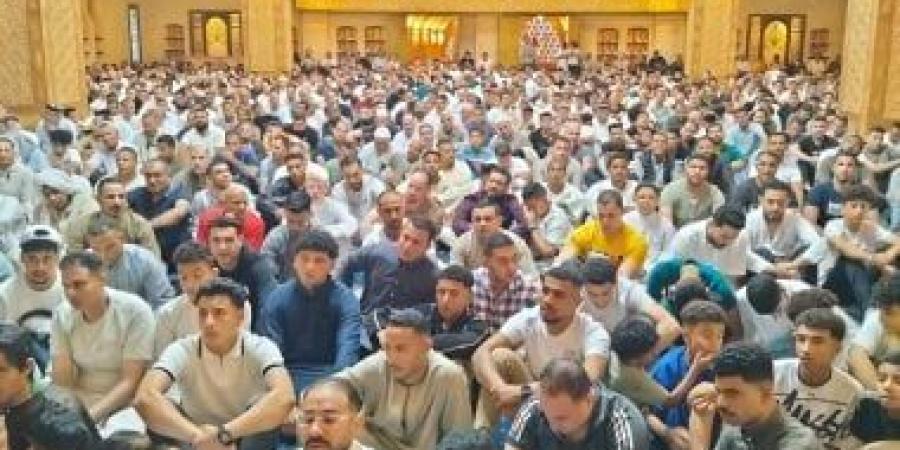 إقبال كثيف بساحة مسجد الصحابة بشرم الشيخ لأداء صلاة عيد الأضحى