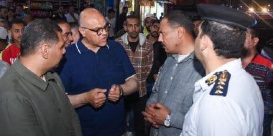 محافظ الإسكندرية يقود حملة بشارع 45 لإزالة إشغالات..ويؤكد: الطريق ملك للمواطن
