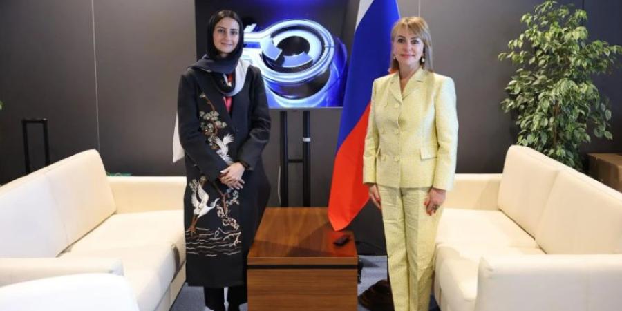 سارة بنت بندر تبحث مع وزيرة الزراعة الروسية التوجهات الإستراتيجية لمجلس التمور