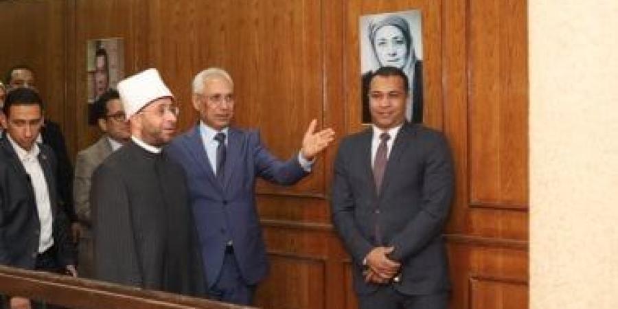 رئيس جامعة المنيا يستقبل وزير الأوقاف لبحث التعاون فى تدريب وتأهيل الدعاة