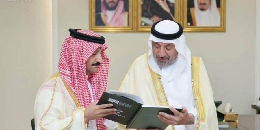 أمير نجران يؤكّد دور الإعلام في إبراز مقومات المنطقة