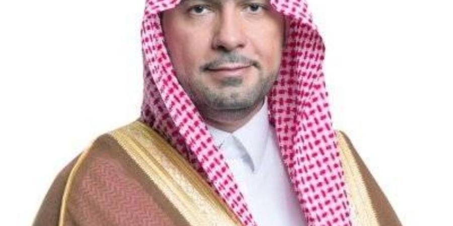 وزير البلديات والإسكان يزور الصين لبحث التعاون في الإسكان والبنية التحتية