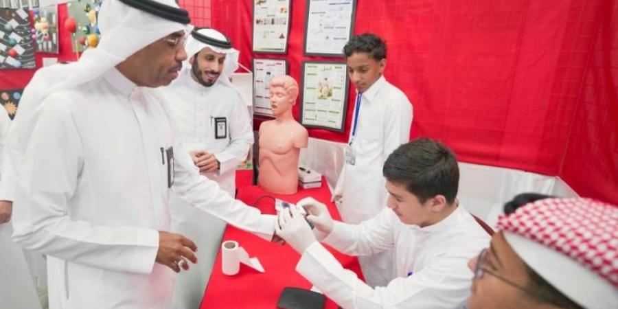 مدير تعليم الأحساء يشهد ختام منافسات برنامج «صُنّاع الأثر التعليمي»