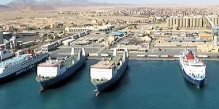 تداول 16 ألف طن و841 شاحنة بضائع عامة ومتنوعة بموانئ البحر الأحمر