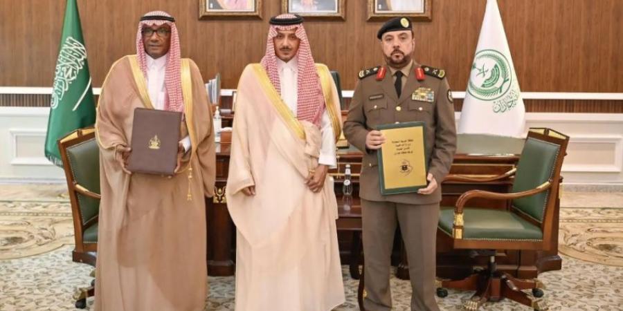 شرطة جازان وجامعة المنطقة توقعان مذكرة تفاهم لتعزيز الابتكار