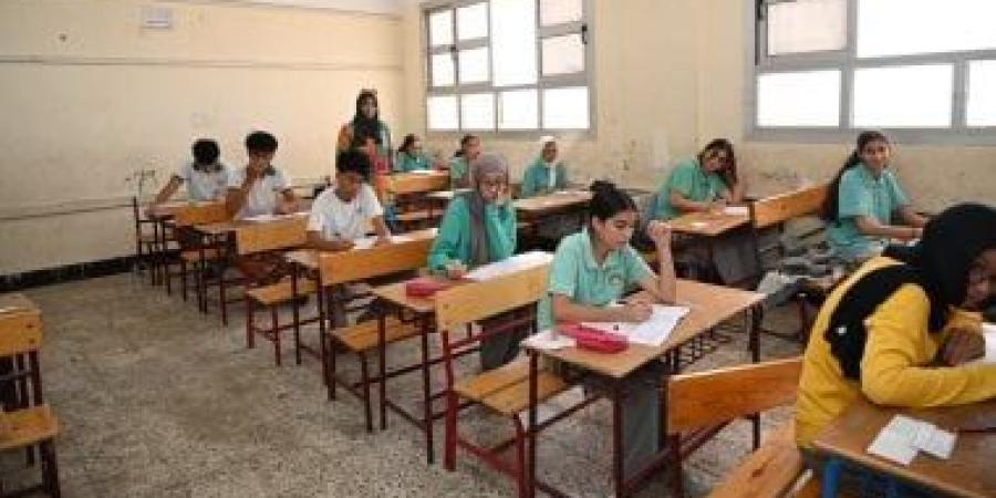 فتح باب التظلمات على نتائج الشهادتين الابتدائية والإعدادية الأزهرية بالإسكندرية