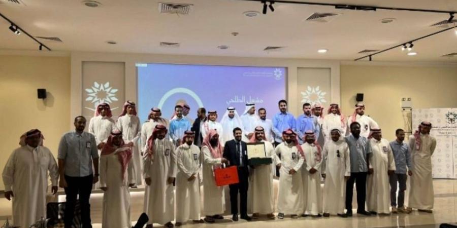 تقنية رنية تختتم عامها التدريبي بتكريم منسوبيها والاحتفاء بمنجزاتها