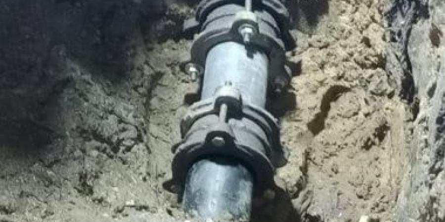 مياه القناة: إصلاح كسر مفاجئ بخط مياه بقرية الحجاز وانتظام الخدمة
