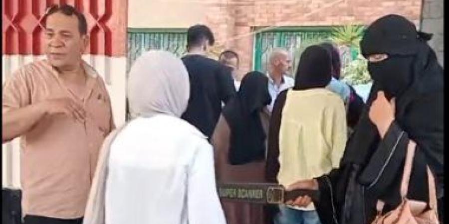 وكيل تعليم كفر الشيخ يتابع انتظام لجان الثانوية ولا توجد مخالفات حتى الآن