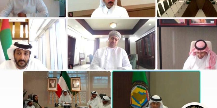 الخريّف يُشارك في الاجتماع الاستثنائي لوزراء التجارة والصناعة الخليجيين